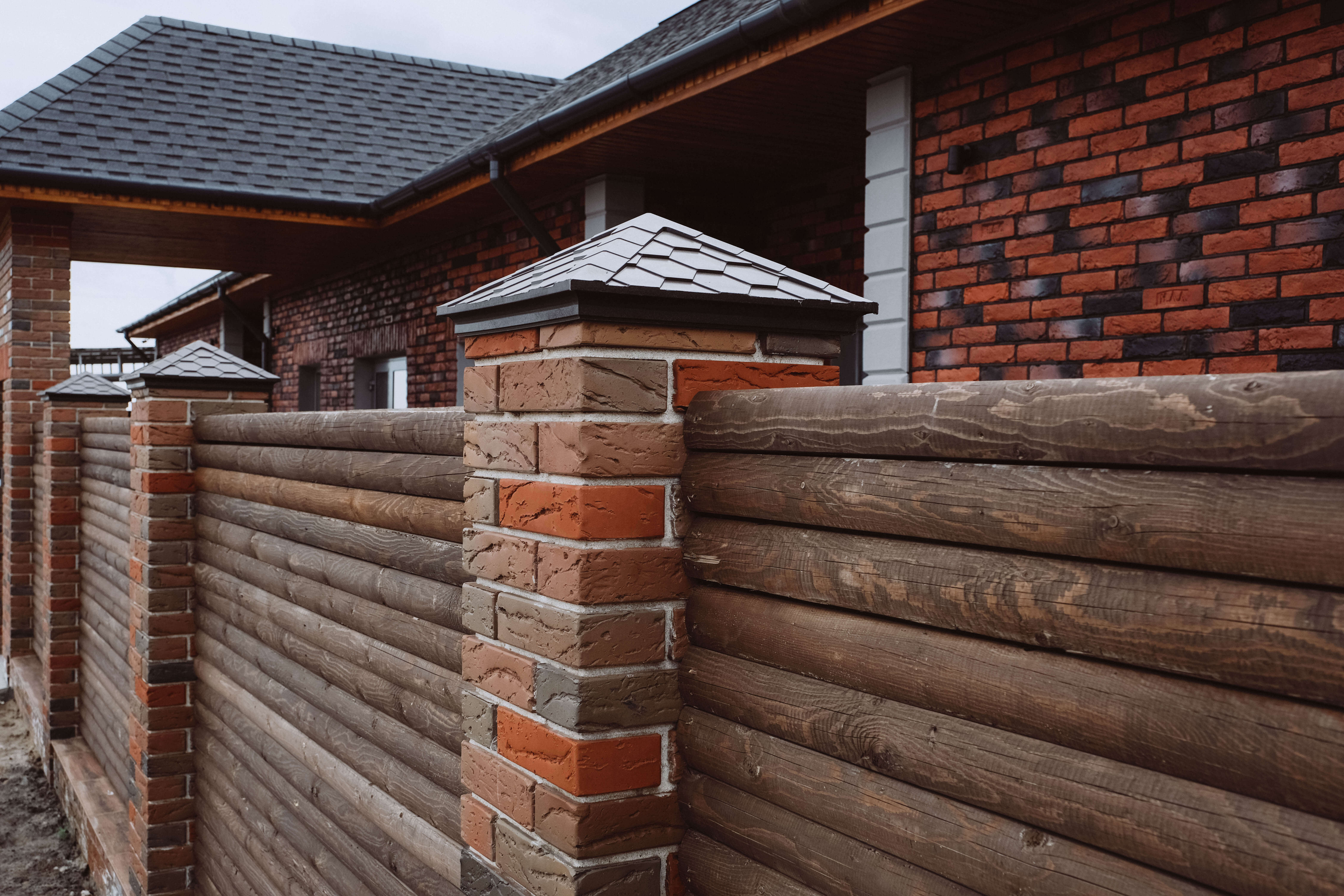 Колпак Zking Эверест Коричневый на столб 1.5х1.5 кирпича (390х390мм) в Чебоксарах фото